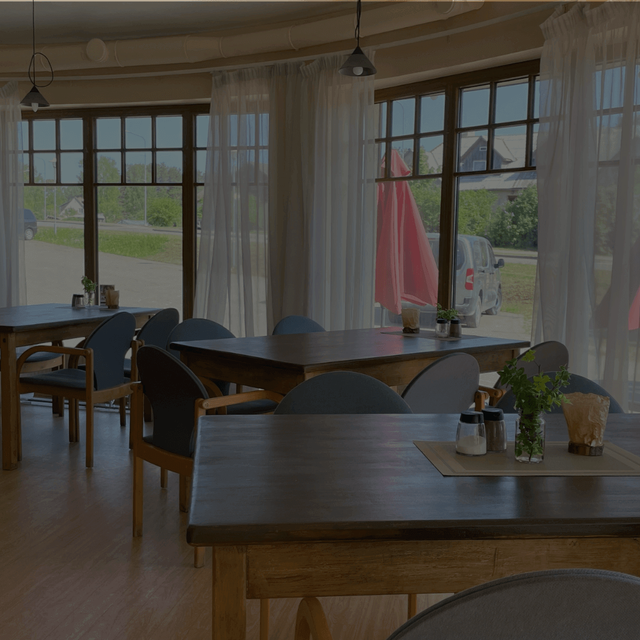 Hotel Ērgļi kafejnīca 10